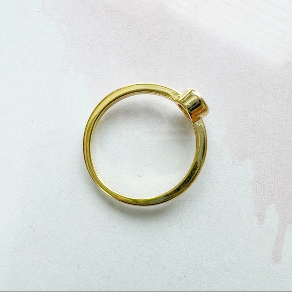 Solitary Bezel Set Clear Round Crystal CZ Circle Gold Tone S925 Ring - Picture 4 of 4